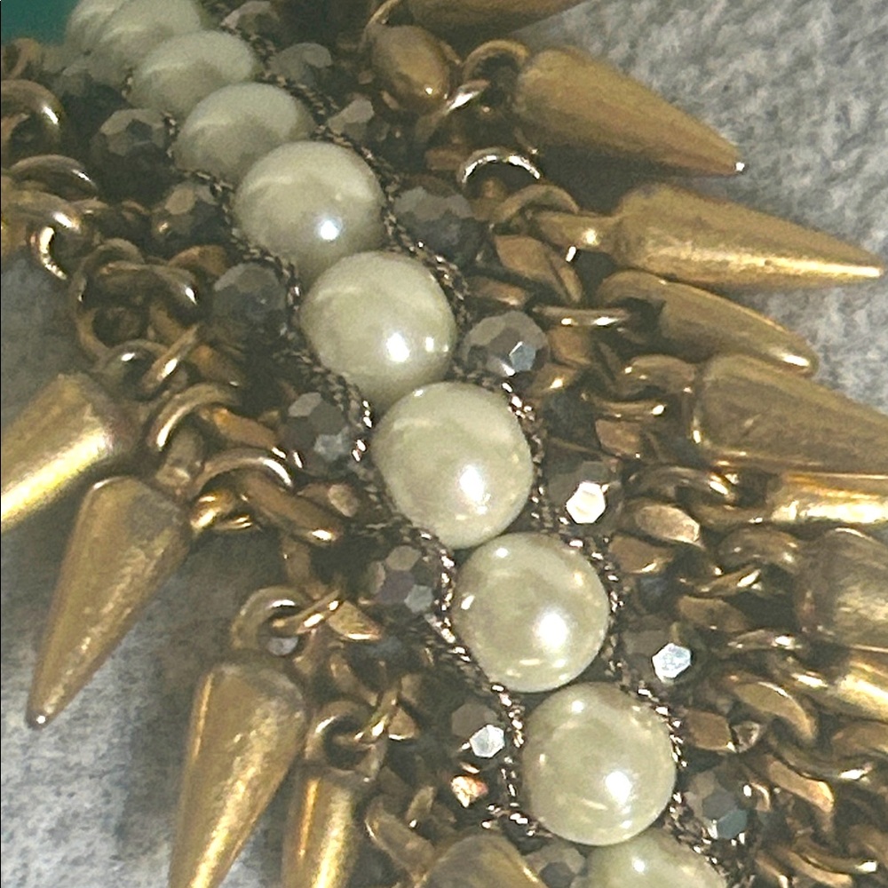 Stella & Dot Edgy Gold Tone Pearl Hematite Encrusted Spike Fringe Bracelet - Picture 2 of 9